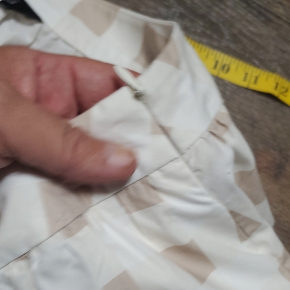 Ming Wang Tan Blue and White Checkered A-Line Pockets Midi Skirt - Picture 7 of 10